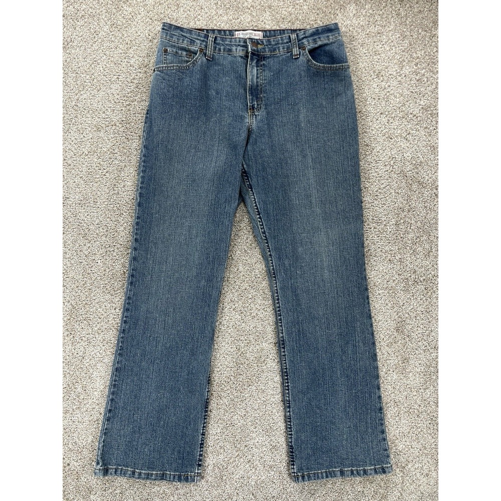 Vintage Levis Jeans Women's‎ 14 Blue Bootcut Mid Rise Stretch Signature 2005 Y2K